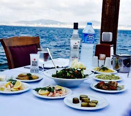 Pyrgos Hotel Burgazada