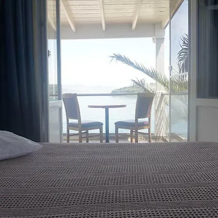 Pyrgos Hotel Burgazada